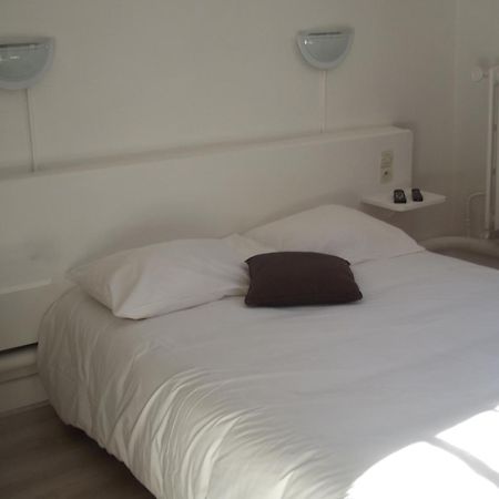 Hotel De La Poste Ganges Eksteriør billede