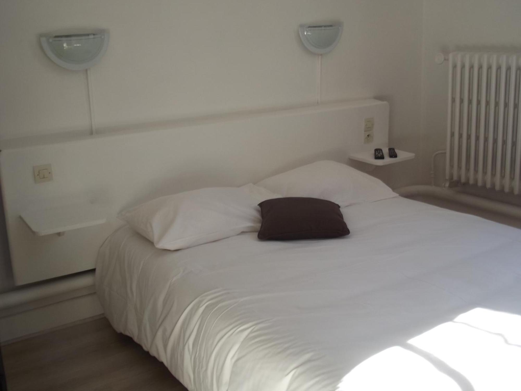 Hotel De La Poste Ganges Eksteriør billede